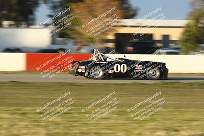 media/Jan-13-2024-CalClub SCCA (Sat) [[179f4822a7]]/Group 6/Sunset (Race)/